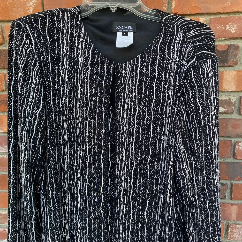 Dress blazer with sparkles. - Picture 1 of 2